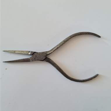 Nose Pliers